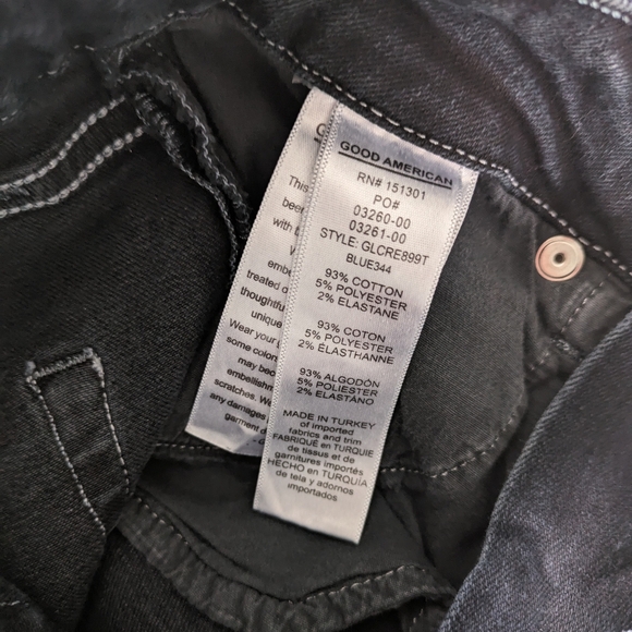 Good American Good Legs Crop Raw Edge Skinny Jeans in Color Blue344 - Picture 8 of 10